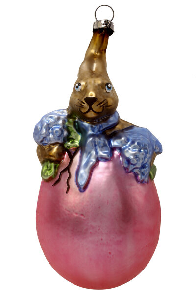 Hase in Ei rosa