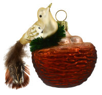 Vogelnest mit Vogel