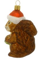 Eichhörnchen mit Weihnachtsmütze